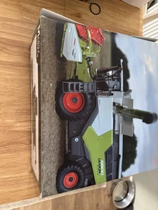 Farm Vehicle 1/32 Marge Models CLAAS Lexion 6800 Combine Harvester. - Picture 1 of 8