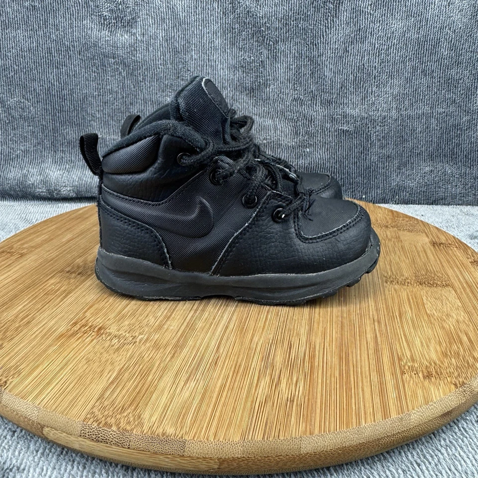 Nike Manoa Botas Niños Talla 8C Cuero Negro Exterior Calle Niño Pequeño BQ5374-001 Foto 1 de 4