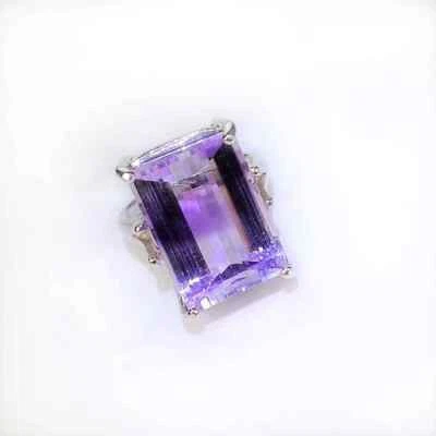Brillante conjunto de cuarzo transparente de corte elegante con onda de amatista en anillo de plata de ley Foto 1 de 4