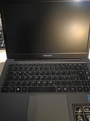 Medion E14223 Low Budget Notebook - Bild 1 von 2