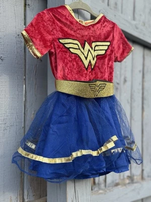 Vestido Disfraz Mujer Maravilla Rubíes Niña 18-24 Meses 2T Rojo y Azul Tutú Falda Foto 1 de 4