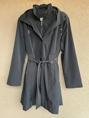 Gabardina LONDON FOG TOWNE negra ligera con cinturón talla XL capucha desmontable en capas Foto 1 de 4