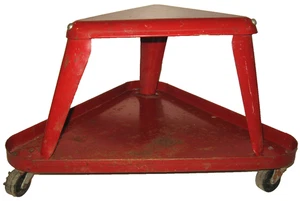 VTG Triangular Red Metal Industrial Mechanic Creeper Stool on Wheels Casters - Bild 1 von 7