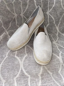 Toms Suede Leather Slip Ons Women's 10 Shoes Light Gray - Picture 1 of 7