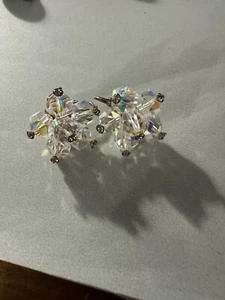 Orecchini Vintage Cristallo Laguna Grappolo E Strass Clip On - Foto 1 di 3