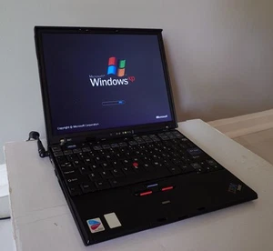 IBM ThinkPad X41 Type 2525 Intel Pentium M 1.50GHz 512mb RAM 40gb HDD WinXP READ - Imagen 1 de 11