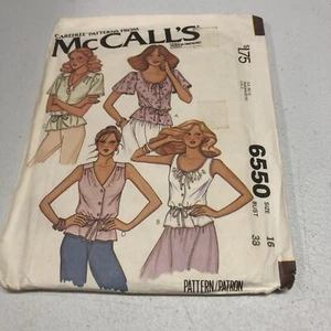 Blusas abotonadas McCall's 6550 con cordón cintura carcasa talla 16 patrón SIN CORTAR años 70 - Imagen 1 de 4