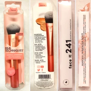 REAL TECHNIQUES SEAMLESS FOUNDATION FACE BRUSH RT241 FLAWLESS SKIN FINISH - Picture 1 of 8