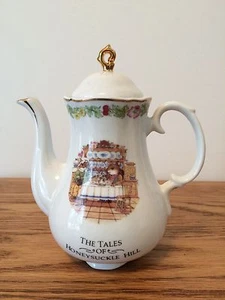 Tales of Honeysuckle Hill Miniature Teapot - Bild 1 von 4