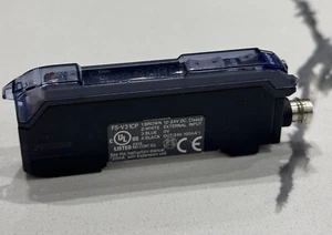 Keyence FS-V31CP Digital Fiber Optic Sensor Amplifier, Used, - Picture 1 of 1