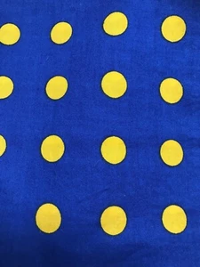 Spooky hohler Stoff blau & gelb gepunktet JoAnn Stoffe 1 Yard - Bild 1 von 4