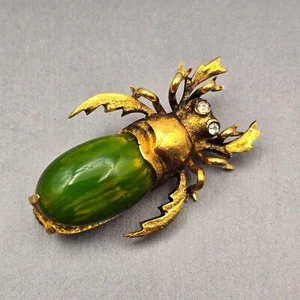 Art Deco Gold-Tone Beetle Brooch Green Bakelite Body Crystal Eyes Trombone Clasp - Picture 1 of 10