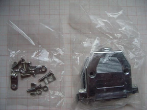 100x campanas Sub-D 25p metalizadas para enchufes/tajes 25 polos embalaje original SubD - Imagen 1 de 3