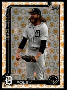 2025 Topps #410 Jason Foley Holiday Sun Parallel - Picture 1 of 2