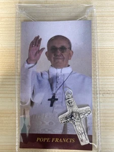 Pope Francis Cross And Prayer Card.... St. Francis Of Assissi Prayer. Freepost - Picture 1 of 2
