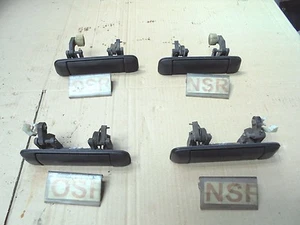 MAZDA DEMIO 2000 EXTERIOR FRONT / REAR DOOR HANDLE, 1 ONLY - Picture 1 of 1