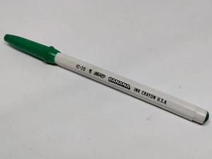 VTG (1) BIC Banana Ink Crayon IC-20 (Green) - Picture 1 of 2