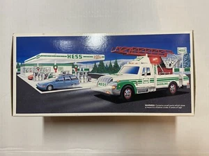 Nuevo camión de rescate Hess 1994 escalera sonido fuego sirena bocina luces en caja auténtico - Imagen 1 de 7