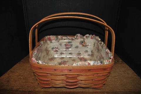 Longaberger Basket With Red Accents 1992 With Liner And Protector Cover