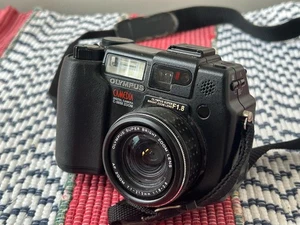 Olympus Camedia C5050 Vintage Digital Camera With Fast f1.8 Lens, Shoots In RAW - Picture 1 of 10