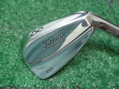 Nice Titleist Forged 690.MB 8 Iron Dynamic Gold R-300 Regular Flex + 1/2 Inch - Image 1 of 4