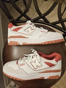  NEW BALANCE 550 BIANCO ROSSO BLANCE ROUGE ASTRO DUST TAGLIA 11 - Foto 1 di 16