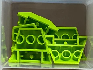 Piezas LEGO - Cuña verde lima 4 x 3 sin tachuelas - No 64225 - Cantidad 5 - Imagen 1 de 1