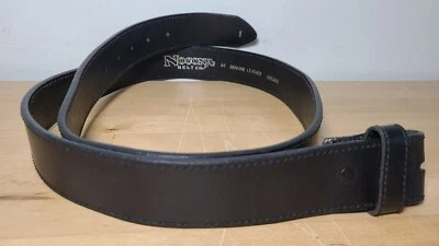 Cinturón de cuero liso negro Nocona para hombre #2452801 sin hebilla talla 44 (L1) Foto 1 de 4