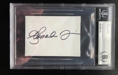 Kamala Harris Autograph Vice President (under Joe Biden) Signed BAS Slabbed Cover