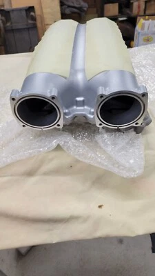 Colector de admisión Dodge Viper 2008-2010 Mopar 5037784AD nuevo de stock Foto 1 de 4