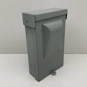 Eaton DPF221R Fusible HVAC Pullout AC Disconnect 30A 1-Phase 2-Wire 120/240V - Bild 1 von 14