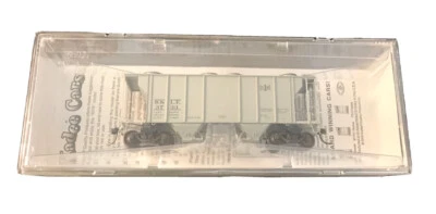 Kadee HO Scale Bessemer & Lake Erie Hopper, #8320, Road #3733. NIB - Image 1 of 2