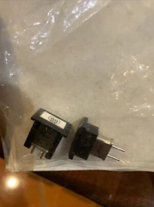 Vintage Airtronics 93110-69 AM Crystal Pair, 75.510 MHz New Old Stock - Picture 1 of 4