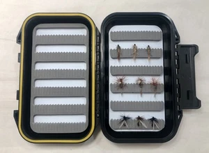 Wildwater Wild Water Waterproof / Floating Hard Fly Case w 9 Flies Lightly Used - Picture 1 of 7