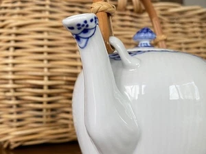 Royal Copenhagen Princess Teapot 1Pc - Picture 1 of 11