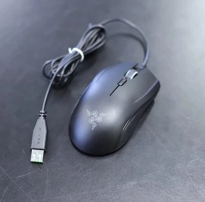 Razer ABYSSUS V2 - Wired Gaming Mouse (See Description & Photos) - Image 1 of 4