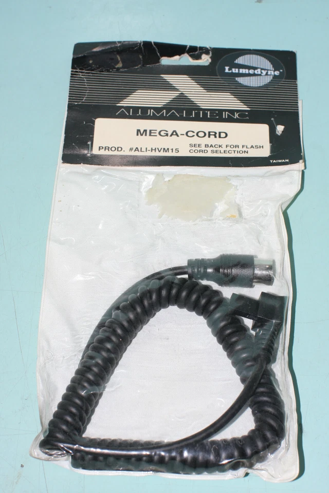 LUMEDYNE CABLE FOR METZ 45CT-1AND 45CT-5 - Image 1 of 2