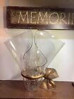 MT677 Vtg Lucite Handkerchief Vase By CT Designs Charlivoix MI 1992 Signed/Dated