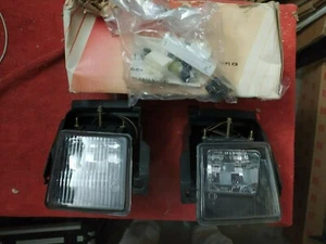 FENDINEBBIA FIAT UNO TURBO MK2 5897262 CARELLO NUOVI ORIGINALE COMPLETI - Imagen 1 de 8