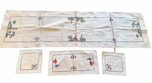 Vintage Hand Embroidered Set Asian Theme W/  Runner Table Center Mat  2 Napkins - Picture 1 of 8