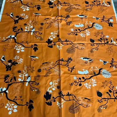 Ikea Sissi Edholm Lisa Ullenius 2007 Naranja Negro Tela Pájaros Árboles 1 3/4 yarda Foto 1 de 3