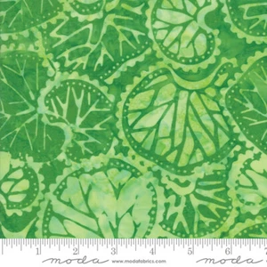 Bahama Batiks Moda cotton batik fabric by half-yard Palm #4352 20 light green - Picture 1 of 2