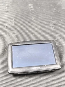 TomTom XL GPS Navigator - Benutzt, kratzer, kein Zubehör - Bild 1 von 5
