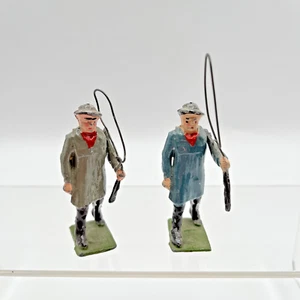 Vintage Britains Lead Toy Carter - Man With Whip - Moveable Arm - Picture 1 of 8