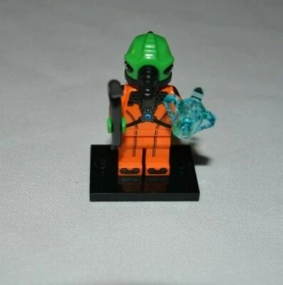 LEGO SERIE 21 # 71029 - MINIFIGURA ALIENÍGENA ESPACIAL # 11 Foto 1 de 3