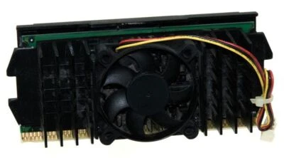 Processore CPU Intel Pentium III 700MHZ SL3XM Slot 1 256MB Cache + Radiatore - Immagine 1 di 2