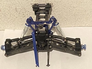 Carson Specter V25 Hinterachse/Differential, Dämpferbrücke-Dämpfer Wellen(usw) - Bild 1 von 14