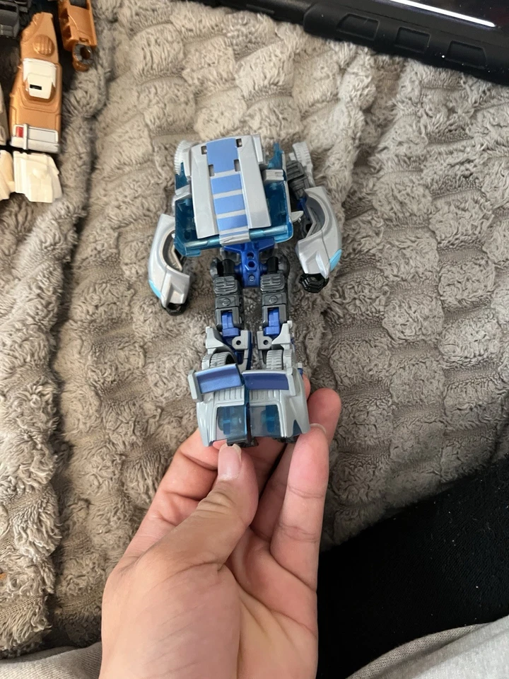 Transformers Rise of the Beasts ROTB Mainline Deluxe Mirage - Изображение 1 из 4