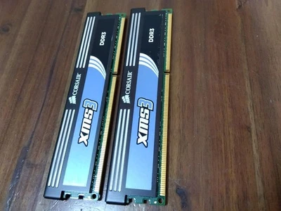 Corsair XMS3 TW3X4G1333C9A 4GB (2x2GB) DDR3 1333MHz RAM Used/Tested - Image 1 of 3
