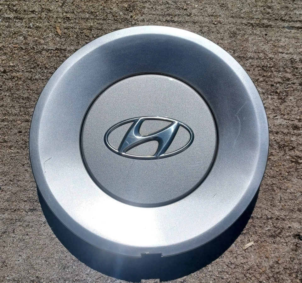 Tapa central Hyundai Genesis 2009-2012 número de pieza 52960 3M150 02 rara Foto 1 de 3